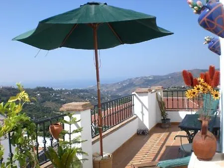 Atico Frigiliana Daire